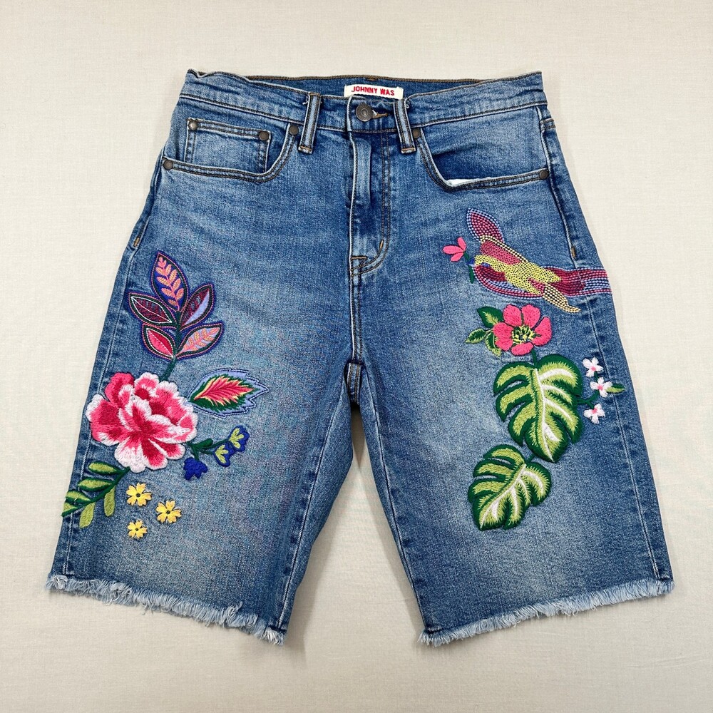 Boho Johnny Was Floral Embroidered Denim Bermuda Shorts Size 26